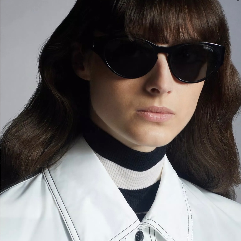 Bellejour Moncler Geometric Sunglasses - Picture 11 of 12
